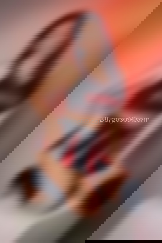 Rosalía, paraguaya divertida. 611223311. Citas en BURGOS, BURGOS. www.burgos69.com.