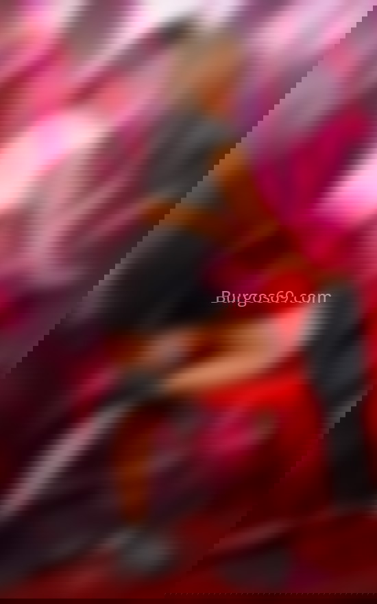 Lara, mujer brasileña . 604257151. Citas en BURGOS, BURGOS. www.burgos69.com.