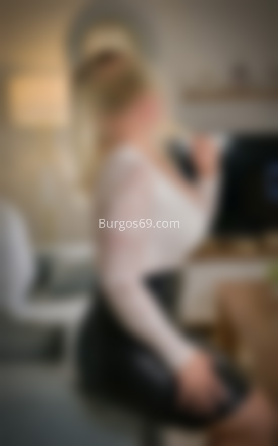 María, española de sonrisa contagiosa. 655455742. Citas en BURGOS, BURGOS. www.burgos69.com.