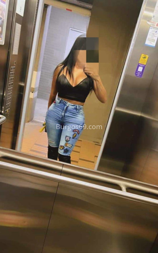 Ana, colombiana. 742046172. Citas en BURGOS, BURGOS. www.burgos69.com.