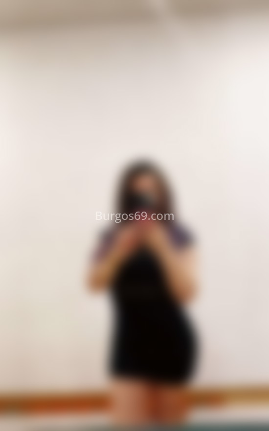 Dana. 624948289. Citas en BURGOS, BURGOS. www.burgos69.com.