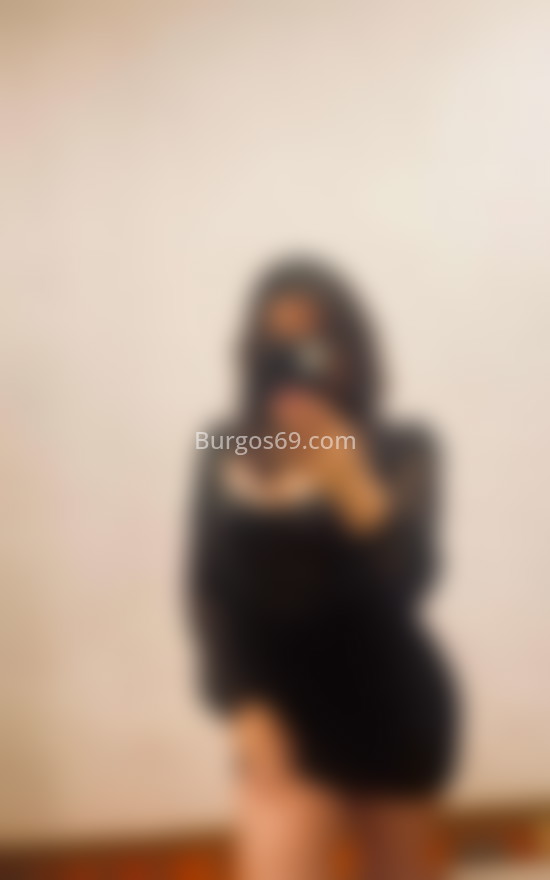 Dana. 624948289. Citas en BURGOS, BURGOS. www.burgos69.com.
