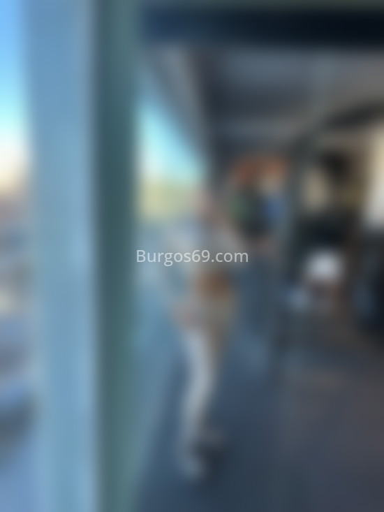 Sirena, chica colombiana . 643311002. Citas en BURGOS, BURGOS. www.burgos69.com.