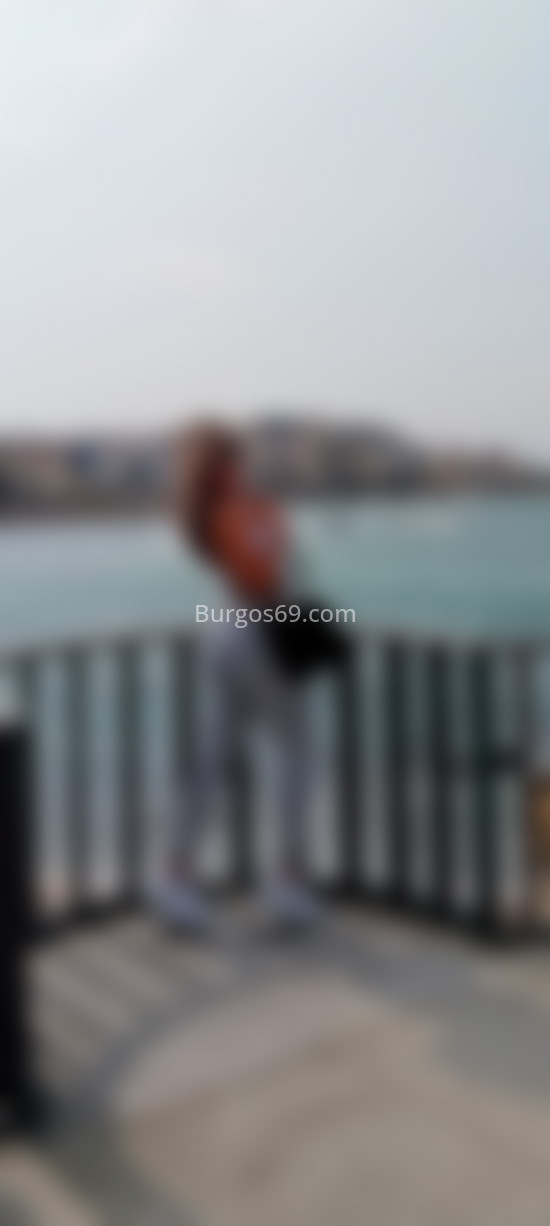 Giulia, elegante latina. 695317062. Citas en BURGOS, BURGOS. www.burgos69.com.