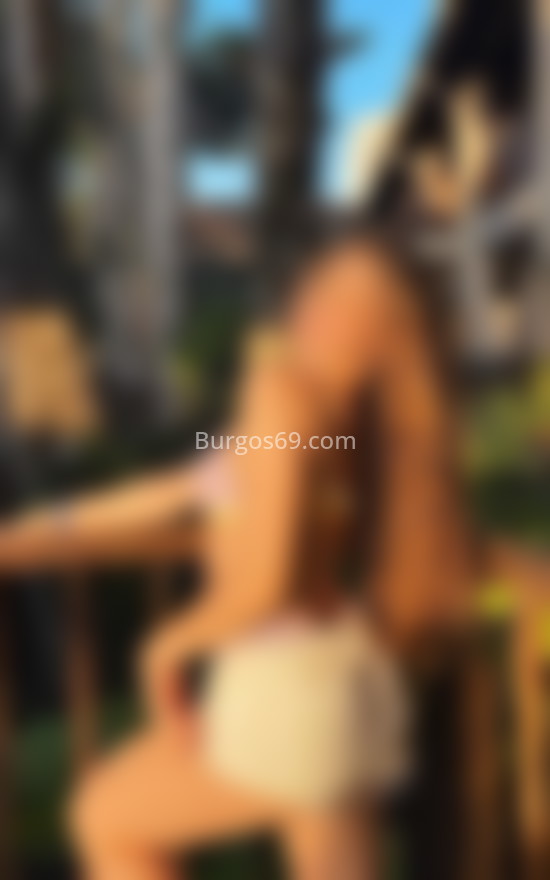 Luna . 613633923. Citas en BURGOS, BURGOS. www.burgos69.com.