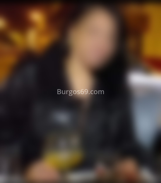 Yesica, colombiana morena. 662458373. Citas en BURGOS, BURGOS. www.burgos69.com.