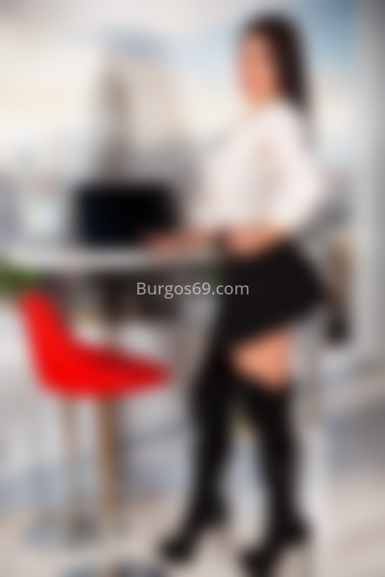 Tres amigas trans muy guapas . 722590513. Citas en BURGOS, BURGOS. www.burgos69.com.