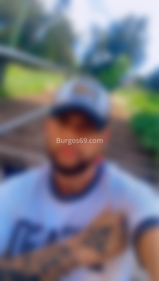 Damián, latino por pocos dias. 603278054. Citas en BURGOS, BURGOS. www.burgos69.com.