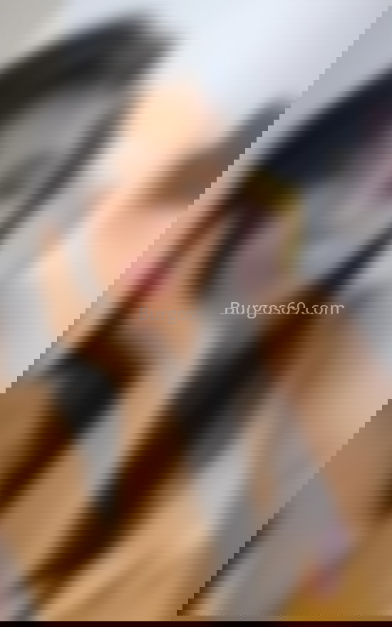 Camila, venezolana jovencita. 643037034. Citas en BURGOS, BURGOS. www.burgos69.com.