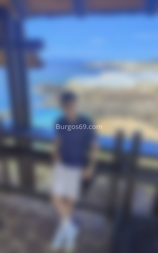 Sebastián, latino en la ciudad. 722273794. Citas en BURGOS, BURGOS. www.burgos69.com.