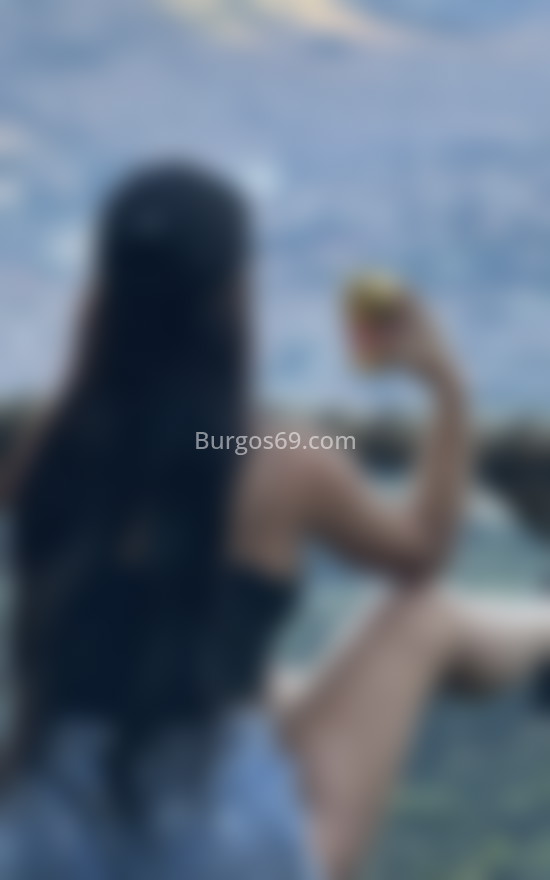 Sofia, joven chica latina. 670354482. Citas en BURGOS, BURGOS. www.burgos69.com.