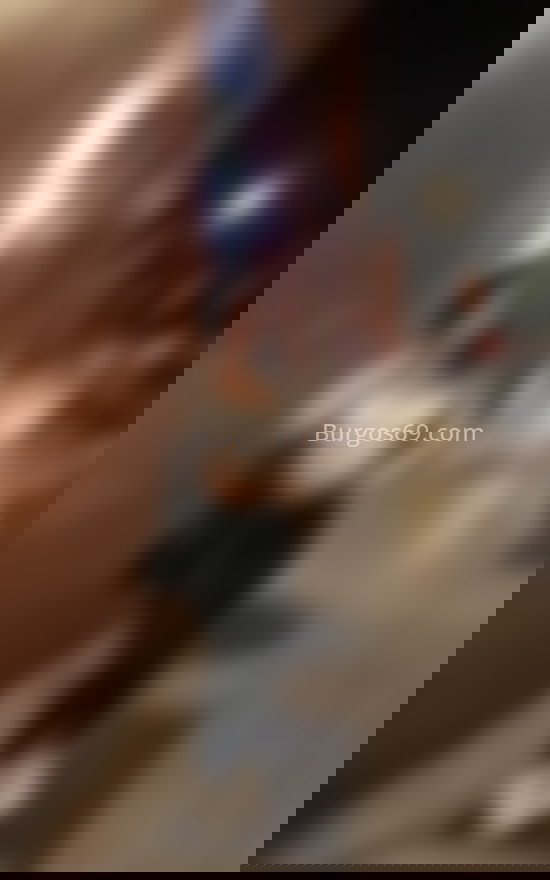 Natalia, colombiana juvenil. 658910156. Citas en BURGOS, BURGOS. www.burgos69.com.