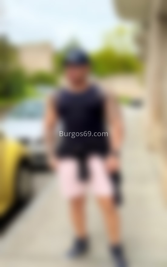Aaron, latino recién llegado . 657016631. Citas en BURGOS, BURGOS. www.burgos69.com.