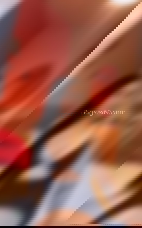 Nicole, joven brasileña . 692483751. Citas en BURGOS, BURGOS. www.burgos69.com.
