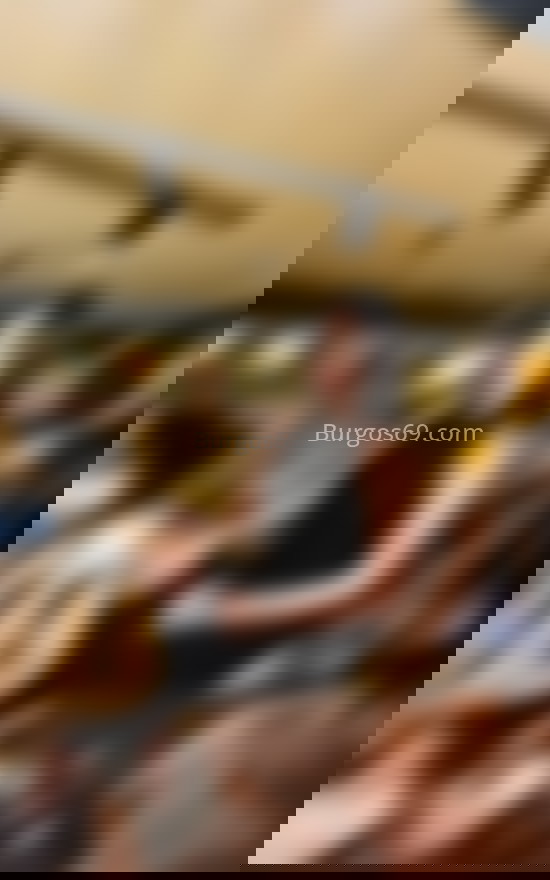 Sara, joven encantadora y cautivadora. 633869699. Citas en BURGOS, BURGOS. www.burgos69.com.