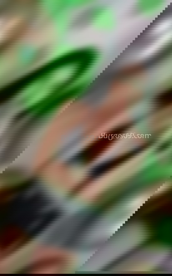 Sara, joven encantadora y cautivadora. 633869699. Citas en BURGOS, BURGOS. www.burgos69.com.