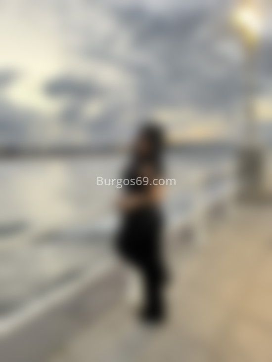 Sofia, una latina encantadora. 669930585. Citas en BURGOS, BURGOS. www.burgos69.com.