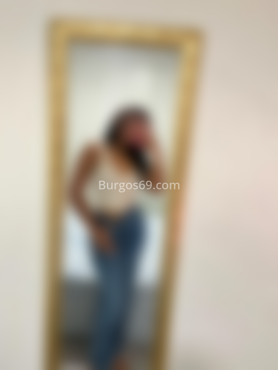Melissa, jovencita latina. 630682989. Citas en BURGOS, BURGOS. www.burgos69.com.