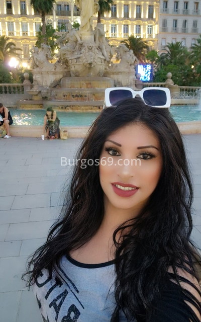 Devora, chica trans colombiana. 692574162. Citas en BURGOS, BURGOS. www.burgos69.com.
