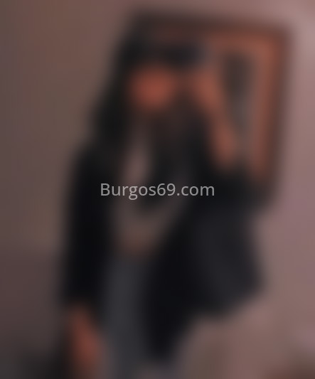 Victoria . 641293794. Citas en BURGOS, BURGOS. www.burgos69.com.