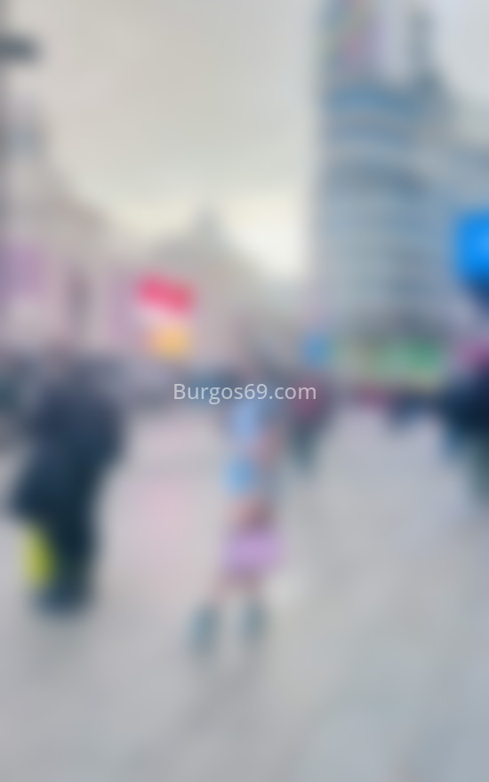 Sofi, hermosa joven latina . 664587834. Citas en BURGOS, BURGOS. www.burgos69.com.