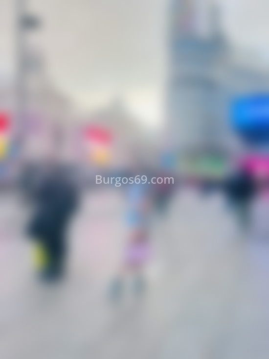 Sofi, hermosa joven latina . 664587834. Citas en BURGOS, BURGOS. www.burgos69.com.