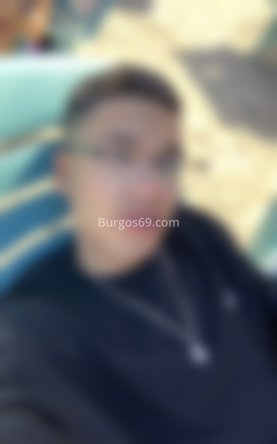 Aron, de paso por la ciudad. 691248835. Citas en BURGOS, BURGOS. www.burgos69.com.