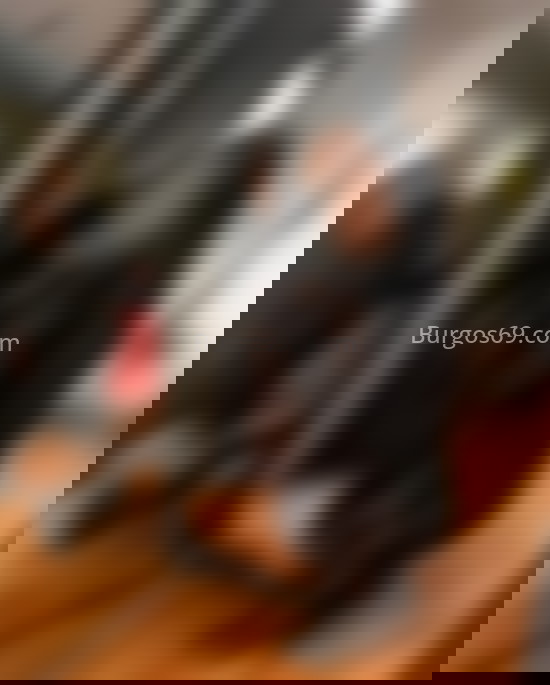 Misol, venezolana. 642464502. Citas en BURGOS, BURGOS. www.burgos69.com.