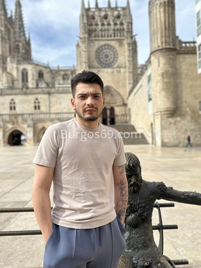 Felipe, colombiano recién llegado. 624048920. Citas en BURGOS, BURGOS. www.burgos69.com.