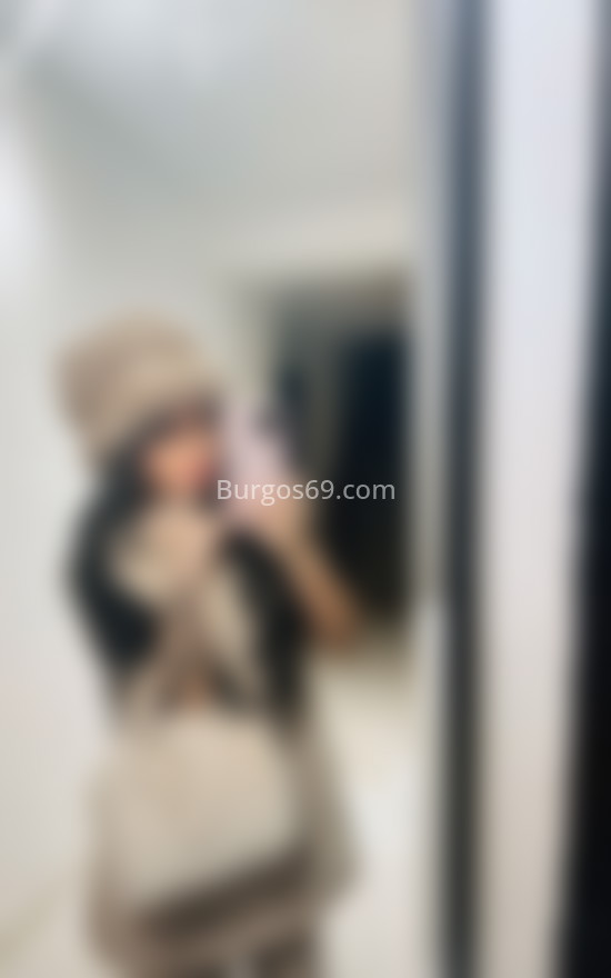 Sabrina, jovencita colombiana . 613226440. Citas en BURGOS, BURGOS. www.burgos69.com.