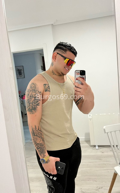 Stefan, joven colombiano . 613967239. Citas en BURGOS, BURGOS. www.burgos69.com.