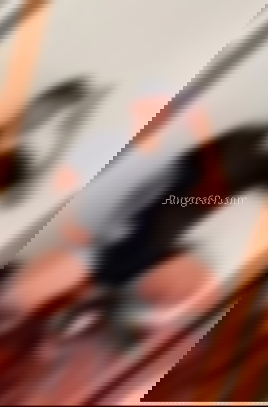 Joven latino, guapo y majo. 664289793. Citas en BURGOS, BURGOS. www.burgos69.com.