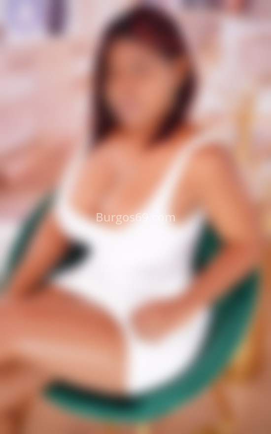 Nikol, colombiana. 614589091. Citas en BURGOS, BURGOS. www.burgos69.com.