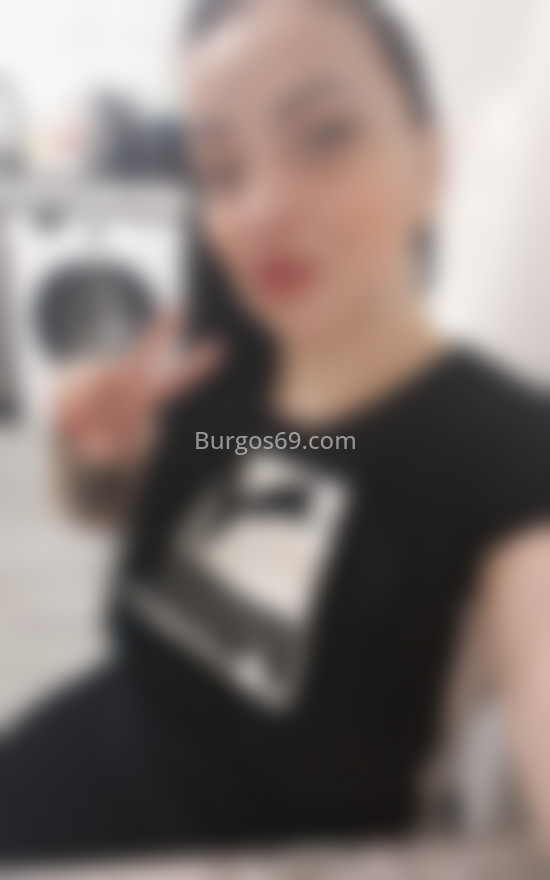 María. 643130895. Citas en BURGOS, BURGOS. www.burgos69.com.
