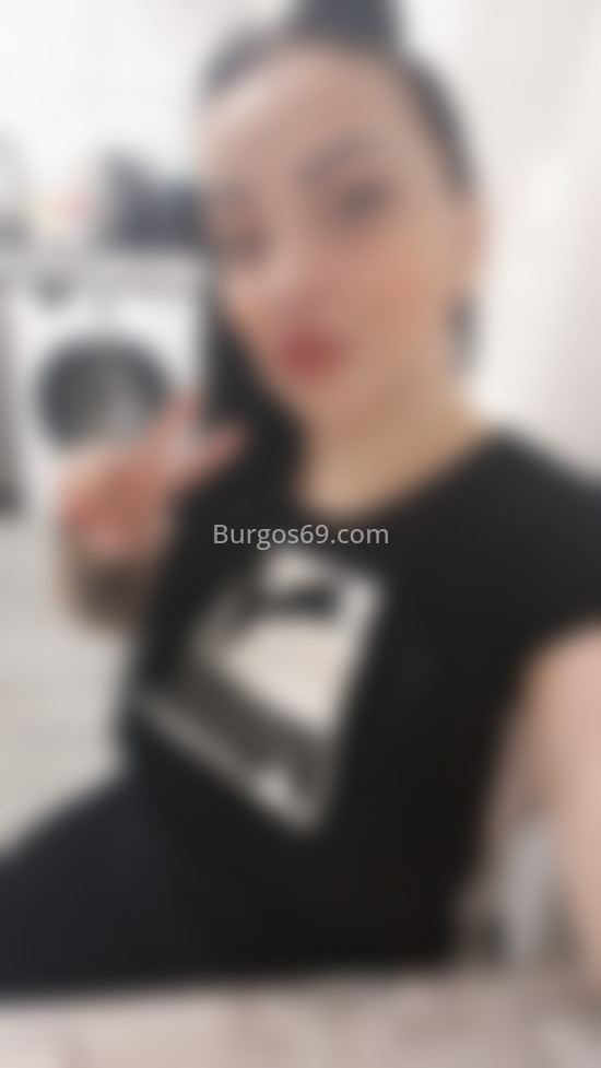 María. 643130895. Citas en BURGOS, BURGOS. www.burgos69.com.