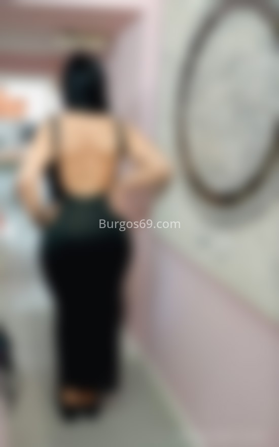 Venus, morenaza curvi de ojos verdes. 613727928. Citas en BURGOS, BURGOS. www.burgos69.com.