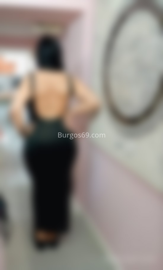 Venus, morenaza curvi de ojos verdes. 613727928. Citas en BURGOS, BURGOS. www.burgos69.com.