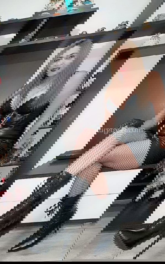 Camila, chica transexual . 642500827. Citas en BURGOS, BURGOS. www.burgos69.com.