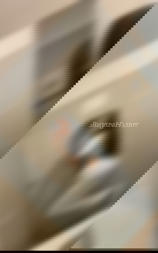 Sarah, jovencita alegre. 614568123. Citas en BURGOS, BURGOS. www.burgos69.com.