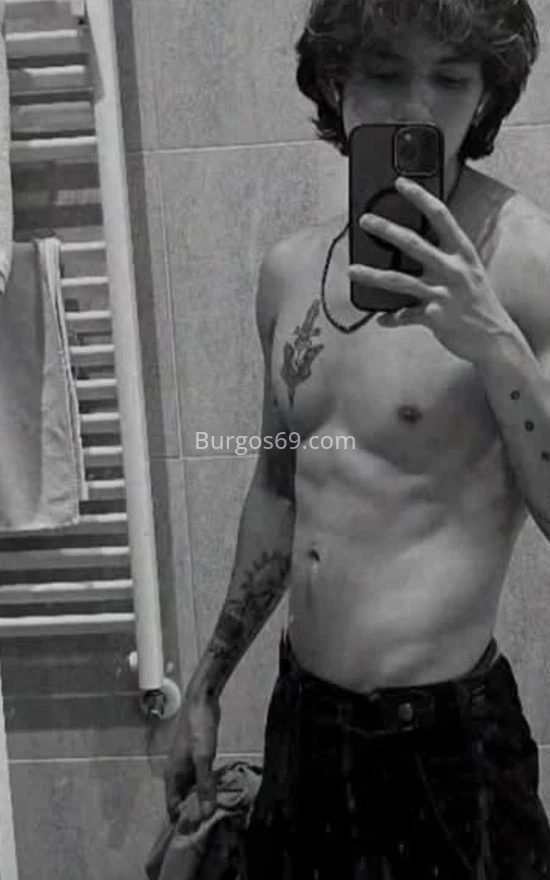 Giul, latino 27 años. 624070291. Citas en BURGOS, BURGOS. www.burgos69.com.