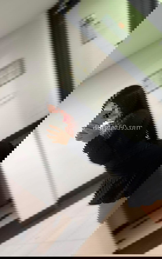 Latina joven y alegre, Sharon. 633214091. Citas en BURGOS, BURGOS. www.burgos69.com.